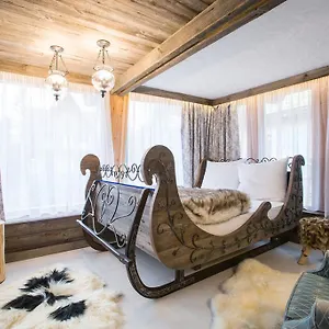 Apartament Tatiana Folk
